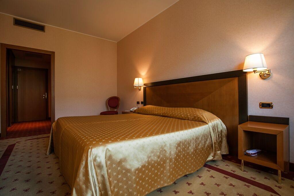 Grand Hotel La Chiusa Di Chietri Alberobello Bagian luar foto