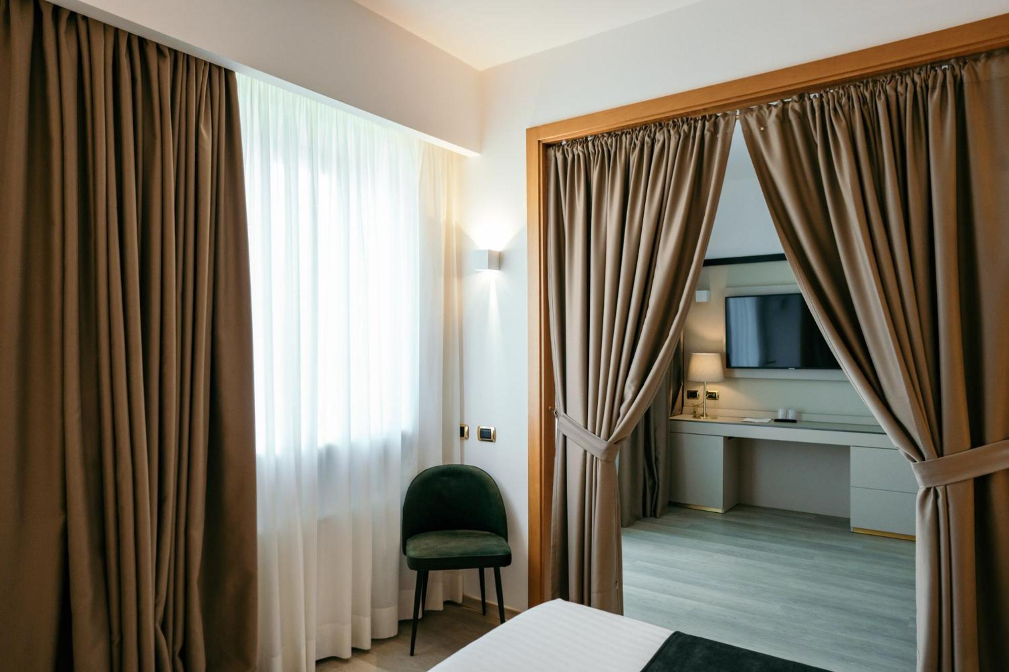 Grand Hotel La Chiusa Di Chietri Alberobello Bagian luar foto